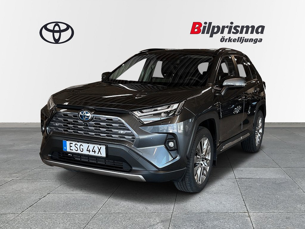 Toyota RAV4 Hybrid Executive Premium "Drag & nya vinterhjul"