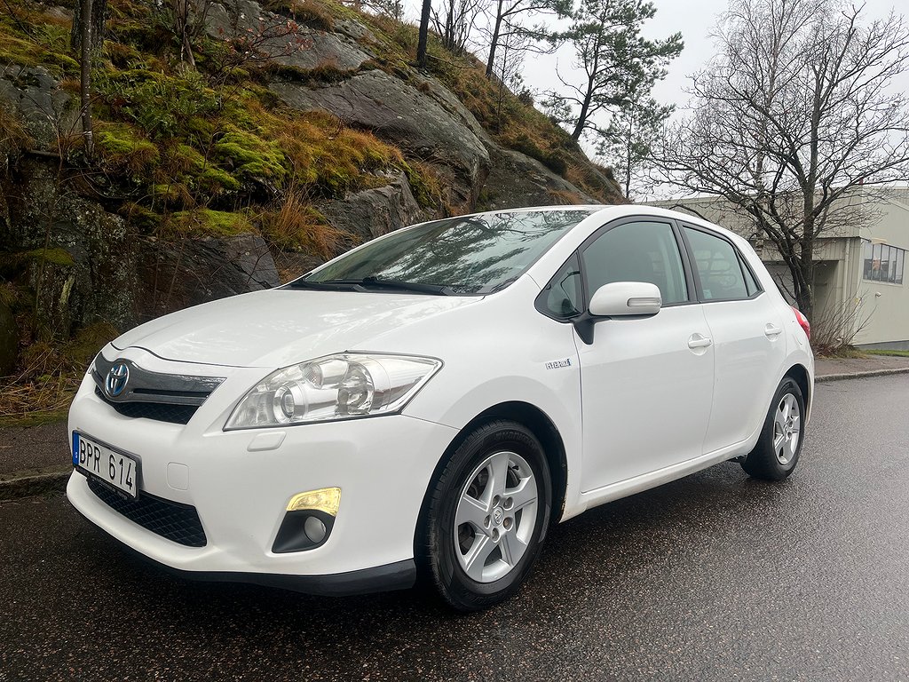 Toyota Auris Hybrid e-CVT HSD Plus 0%Ränta