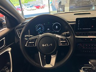 Kia Xceed PLUG-IN Aut Advance Plus/MOMS/moK/Rattvärme/Kamera