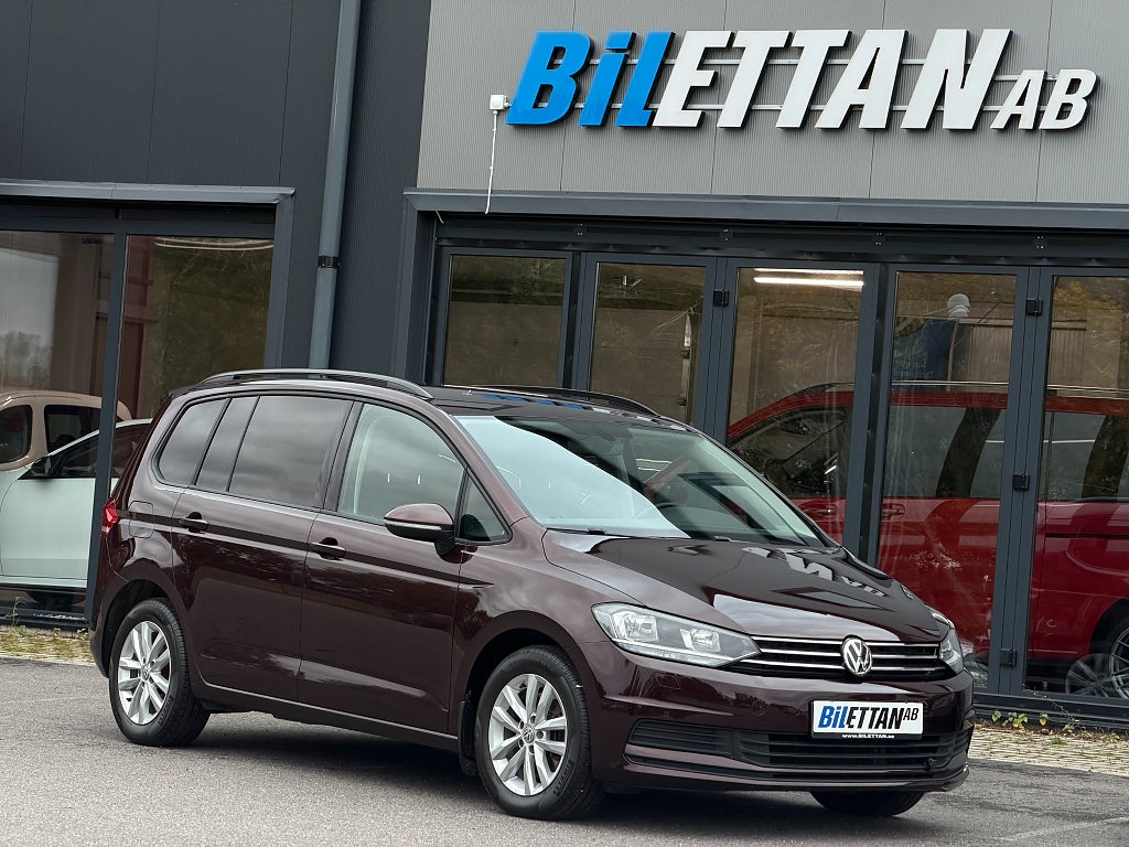 Volkswagen Touran 7-sits 1.6 TDI DPF SCR Base Euro 6|Kamera|Navi|Moms