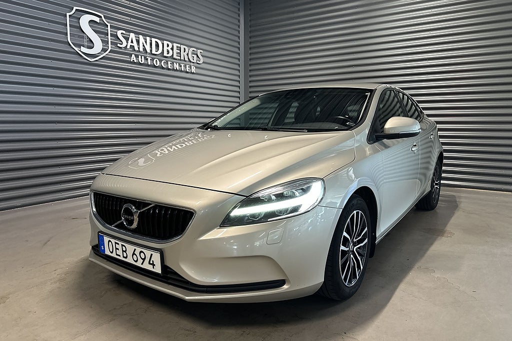 Volvo V40 D2 Momentum Värmare PDC Euro 6