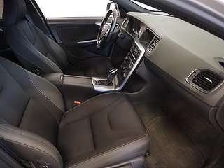 Kombi Volvo V60 11 av 21