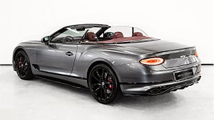 Bentley Continental GTC är cabrioletversionen av Continental GT. 