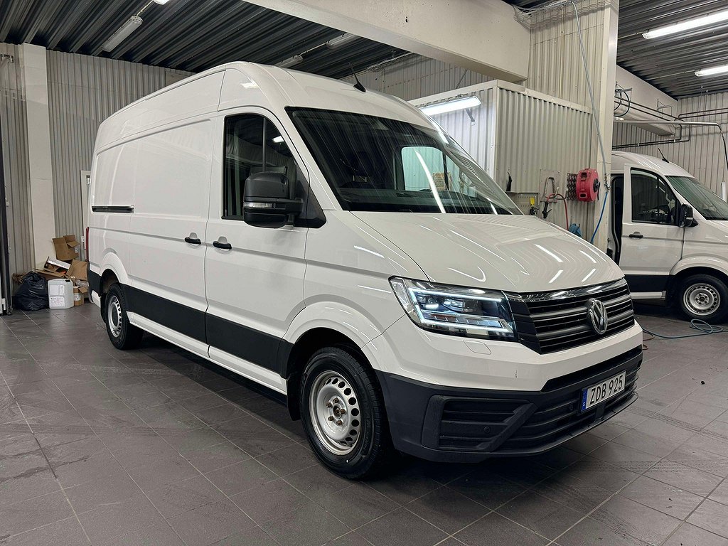 Volkswagen Crafter 35 2.0 TDI Euro 6 L2H2 Moms Värmare Drag