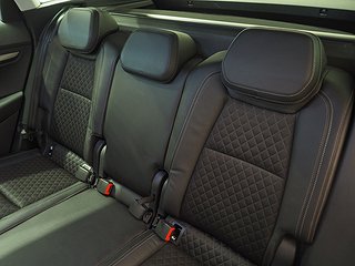 SUV Skoda Karoq 15 av 24