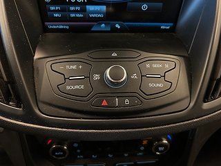 Ford Kuga 2.0 TDCi AWD Titanium Kamera/Drag/SoV-däck/M-värm