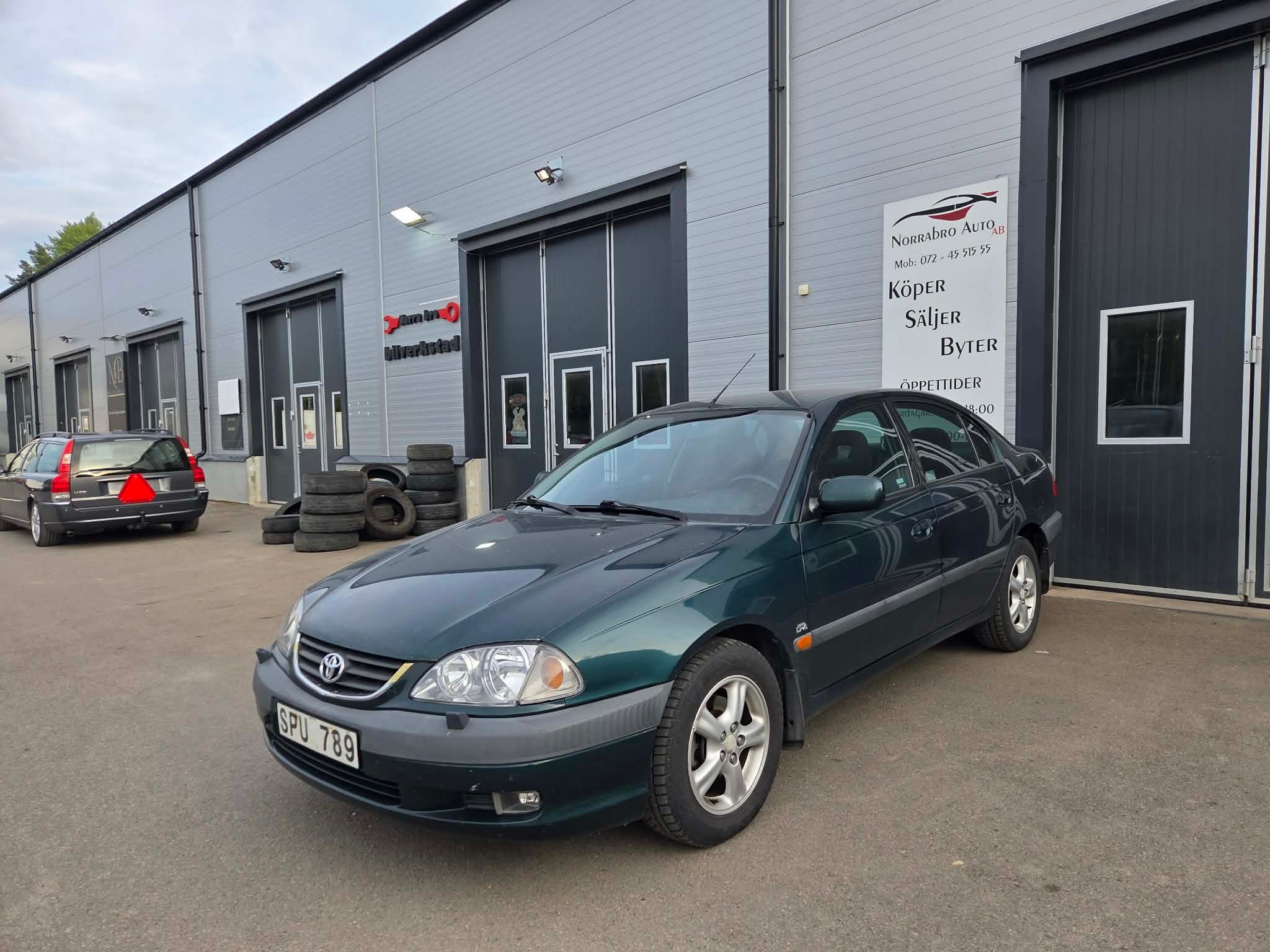Toyota Avensis Sedan 2.0 D4 VVT-i 2001, bild 2/44