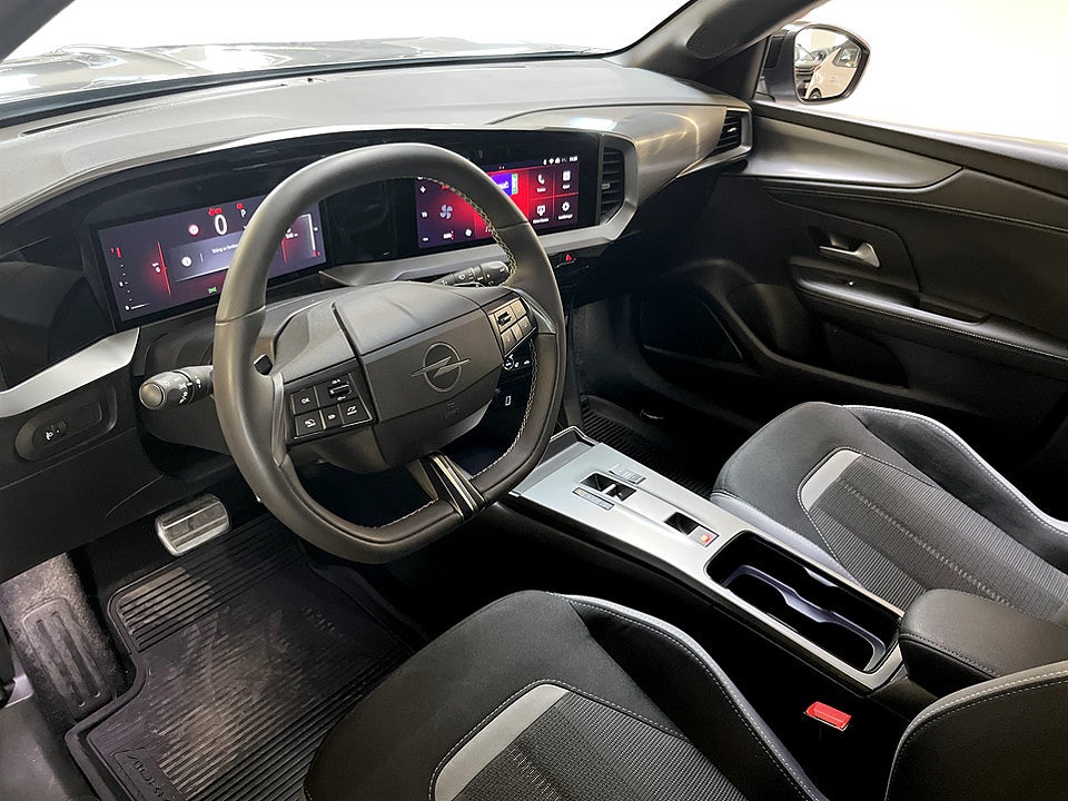 Bild på Opel Mokka 1.2 Turbo 130hk Aut B-KAMERA CARPLAY