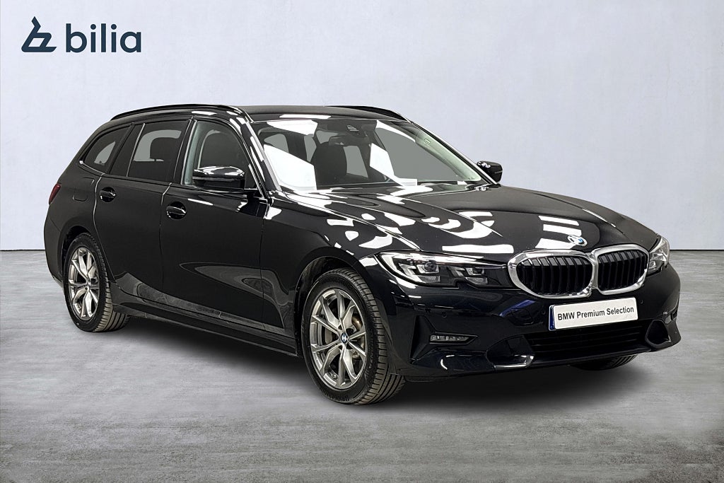 BMW 330e xDrive Touring-Sport line-Automat-Rattvärme-Dragkrok