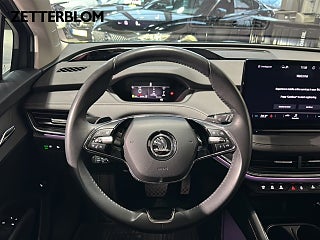 SUV Skoda Enyaq 12 av 18