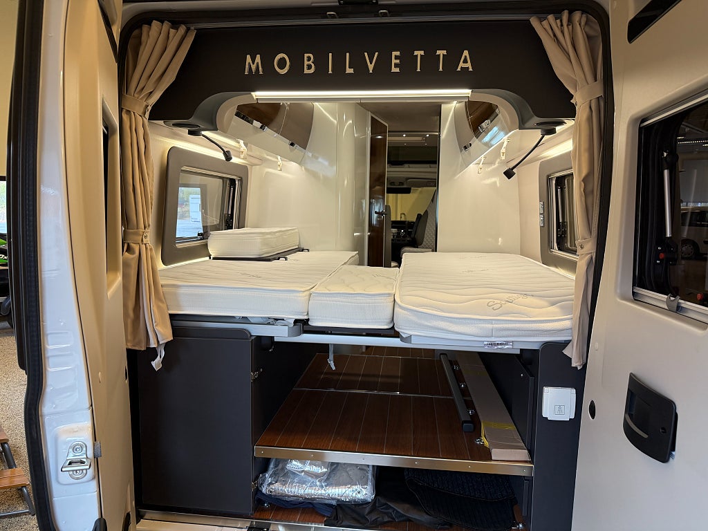 Mobilvetta Admiral K 6,3 Heavy chassi Långbäddar 3,95% Ränta miniatyr 14