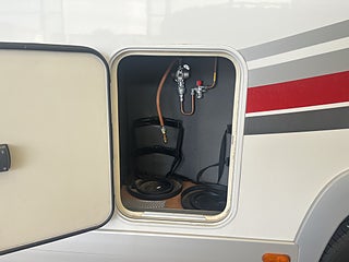 Husbil-halvintegrerad Kabe TM 740 LXL 7 av 21