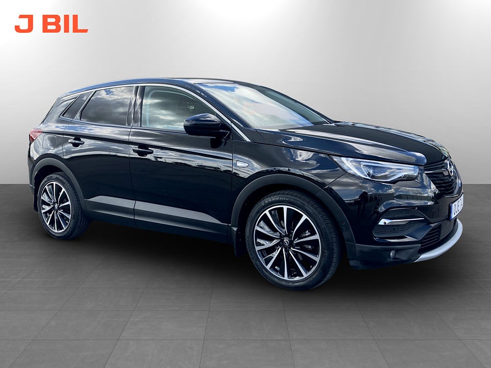 Opel Grandland X ULTIMATE 1.6 Turbo 181hk Aut B-KAMERA RATTVÄRME