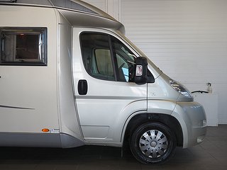 Husbil-halvintegrerad BURSTNER T 720 | 2 av 19