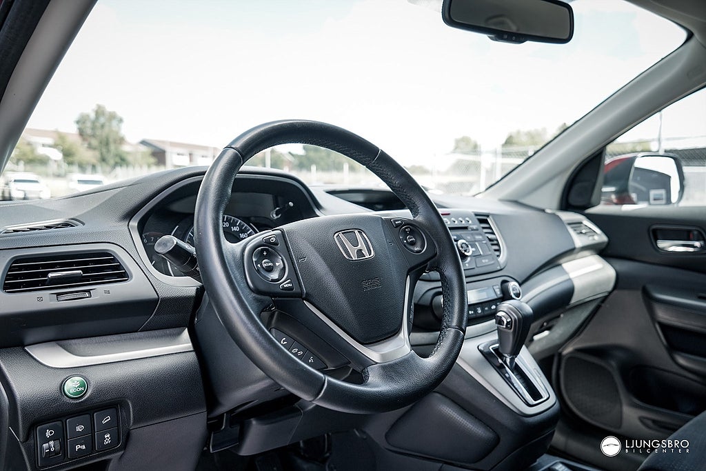 Honda CR-V 2.0 i-VTEC 4WD 155hk / Drag / Kamera