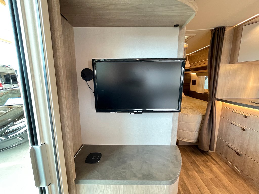 Kabe Royal 520 XL KS /ALDE/Solcell/Ugn/Väldigt fint skick - Kabe