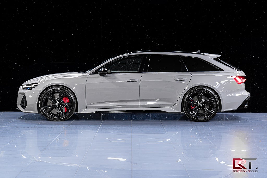 Audi RS6 Nardo RS-Dynamikpaket+ Keramiska RS-Design Pano B&O-Adv