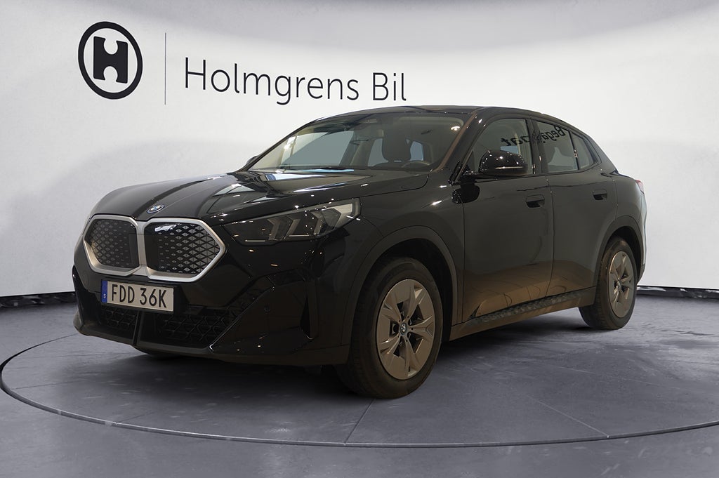 BMW iX2 xDrive30 Navi Kamera PDC LED | Ränta 3,99%