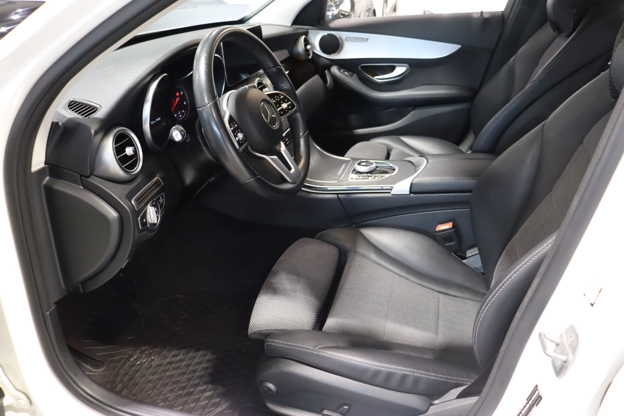 Mercedes-Benz C 220 d 194HK Aut Drag 2019, bild 4/35