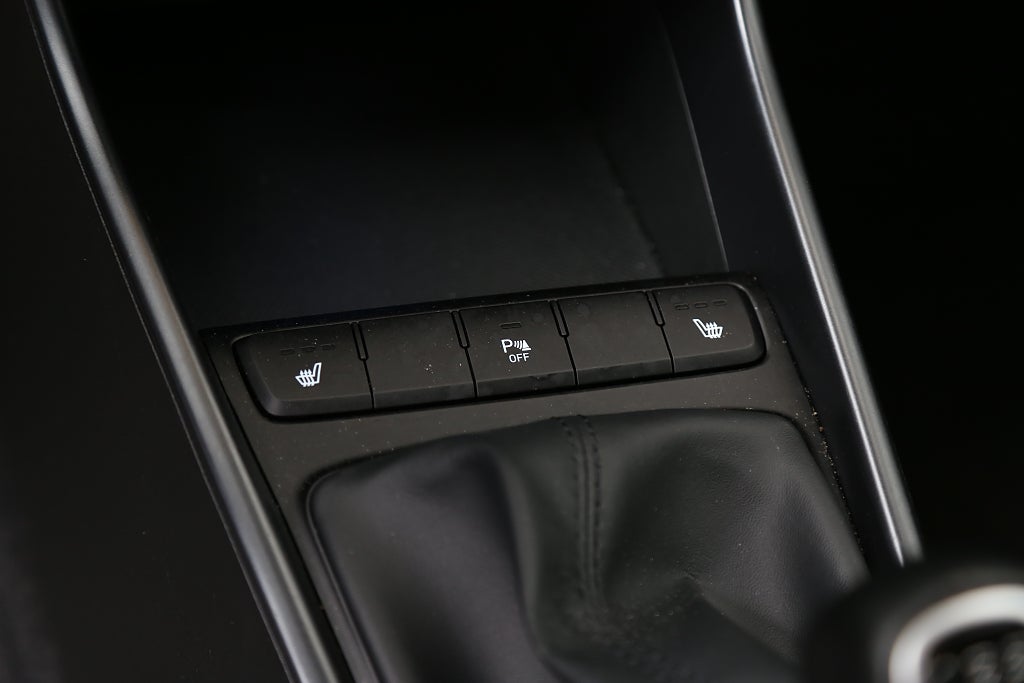 Hyundai Bayon 1,2 MPi 84hk Essential Kamera CarPlay 2022