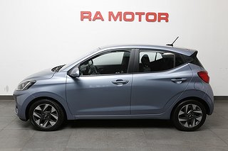 Halvkombi Hyundai i10 3 av 25
