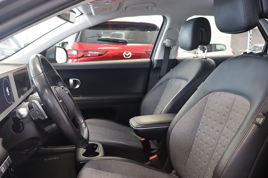Bild på Hyundai IONIQ 5 Essential 72.6kWh 218hk Aut - B-KAMERA, SOLCELLER