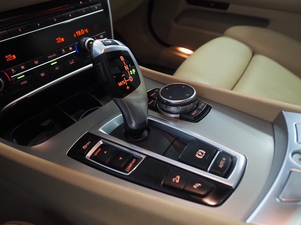 BMW 530 d xDrive Gran Turismo Steptronic M Sport B&O Pano B-Kam 2015