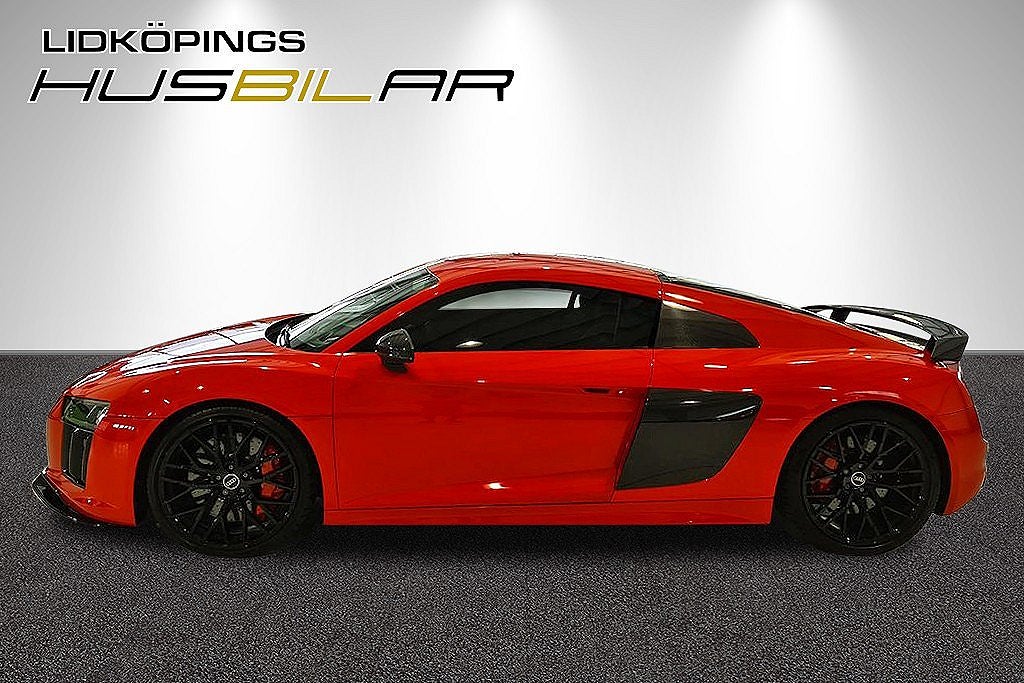 Audi R8 har en V10-motor på 850 hästkrafter