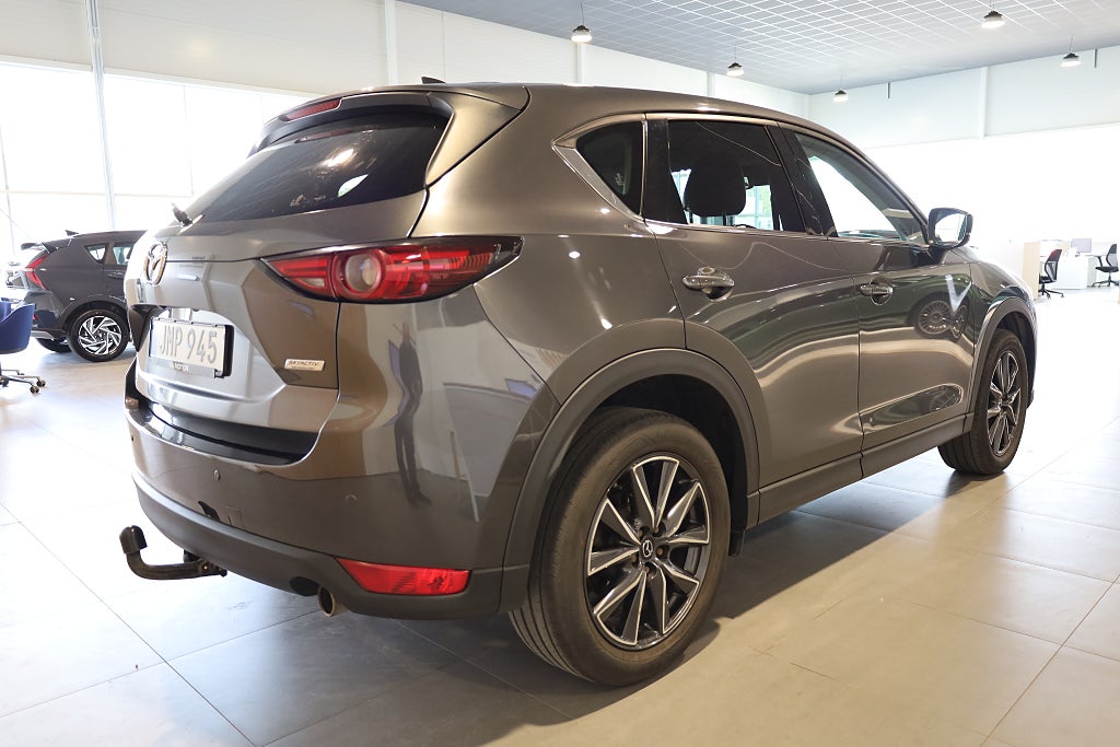 Mazda CX-5 2.5 SKYACTIV-G AWD Drag Värmare Bose Navi Kamera 2018