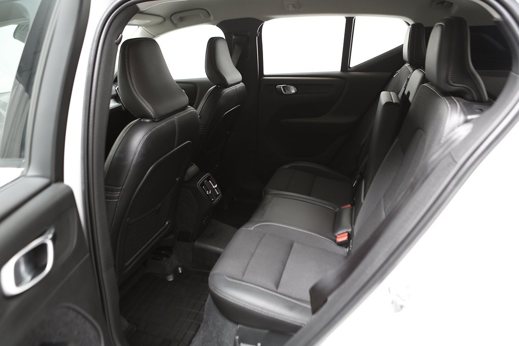 Volvo XC40 D3 150hk Momentum Advanced Edition AWD 2020