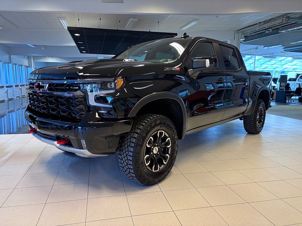 Chevrolet Silverado 1500 ZR2 6.2L V8 426Hk