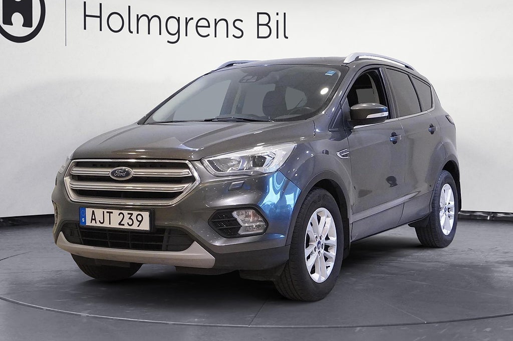 Ford Kuga 1,5 EcoBoost 150hk Titanium, Backkamera, Dragkrok | Ränta 1,99%