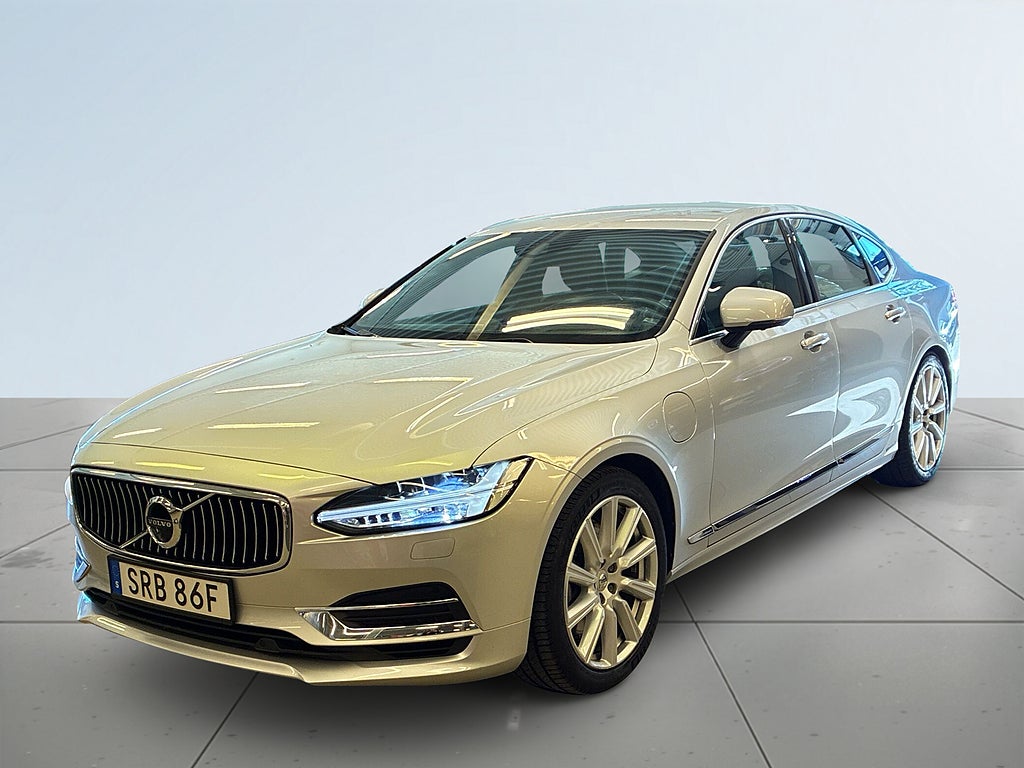Volvo S90 T8  AWD Inscription BW/HuD/SoV-Däck/360/Drag/Massage