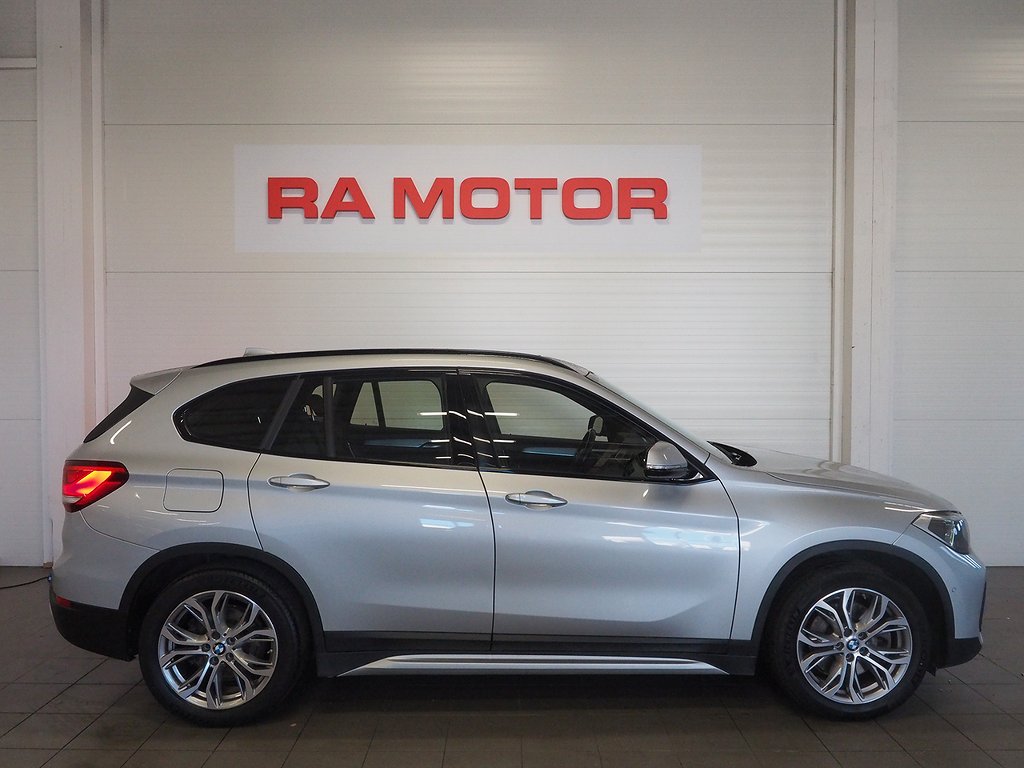 BMW X1 xDrive25e Plug-in xLine | Pano | Navi | Kamera | HUD 2021