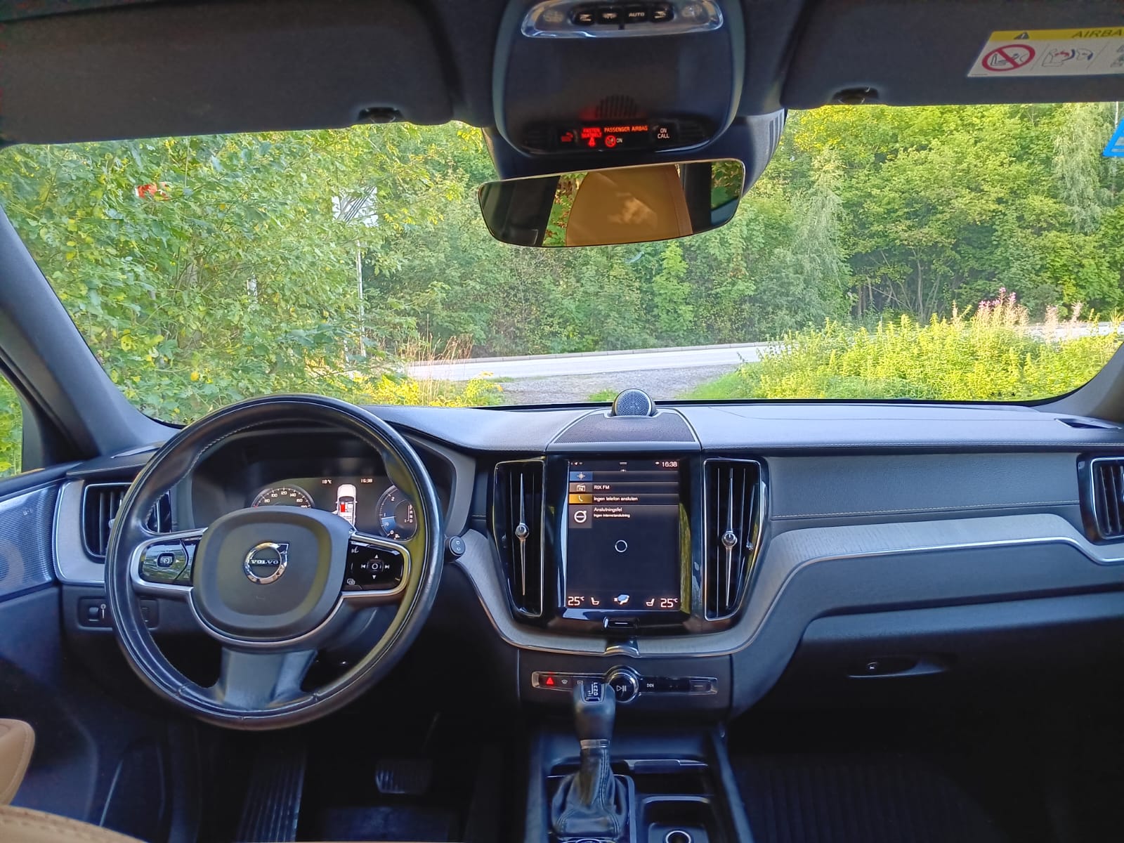 Volvo XC60 2018, kuva 7/10