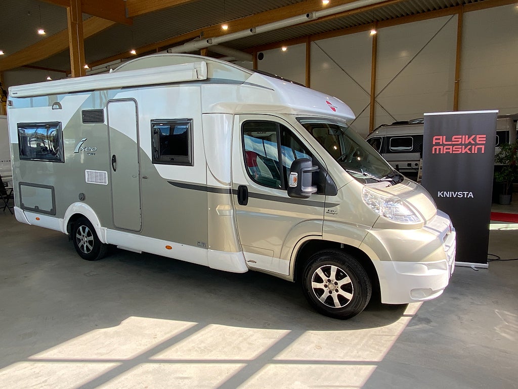 Bürstner Ixeo T 644 / B-Körkört / Cykelställ / 2699kr/mån / 