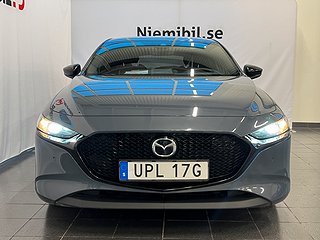 Mazda 3 2.0 M Hybrid Navi Carplay Kamera P-sensorer S&V-däck