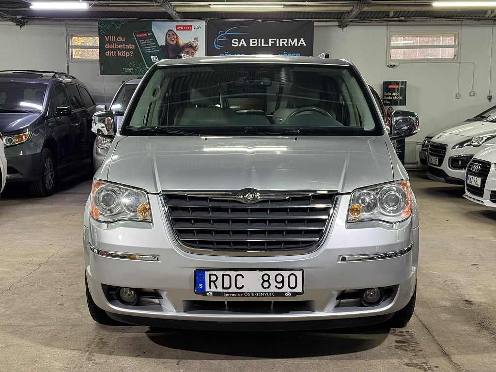 Chrysler Grand Voyager 3.8 V6 Handikappanpassad ( 1 Ägare )