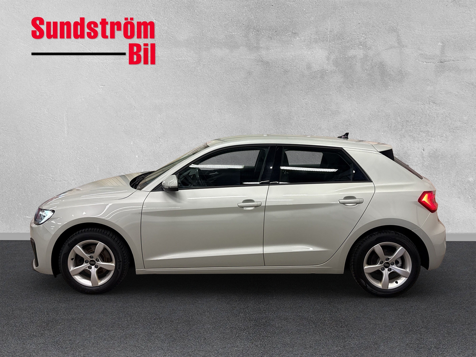 Audi A1 30 TFSI 110Hk Cockpit/P-sensorer 2023, photo 3/52