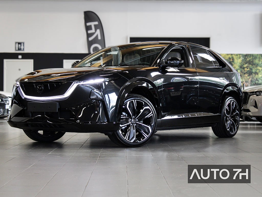 Mazda CX-6e Takumi/Beige interiör/Vinterhjul & serviceavtal ingår/ 