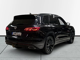 Volkswagen Touareg 3.0 V6 TDI 4M R-Line Luft Drag Dvärm Night vision HuD Pano S&V