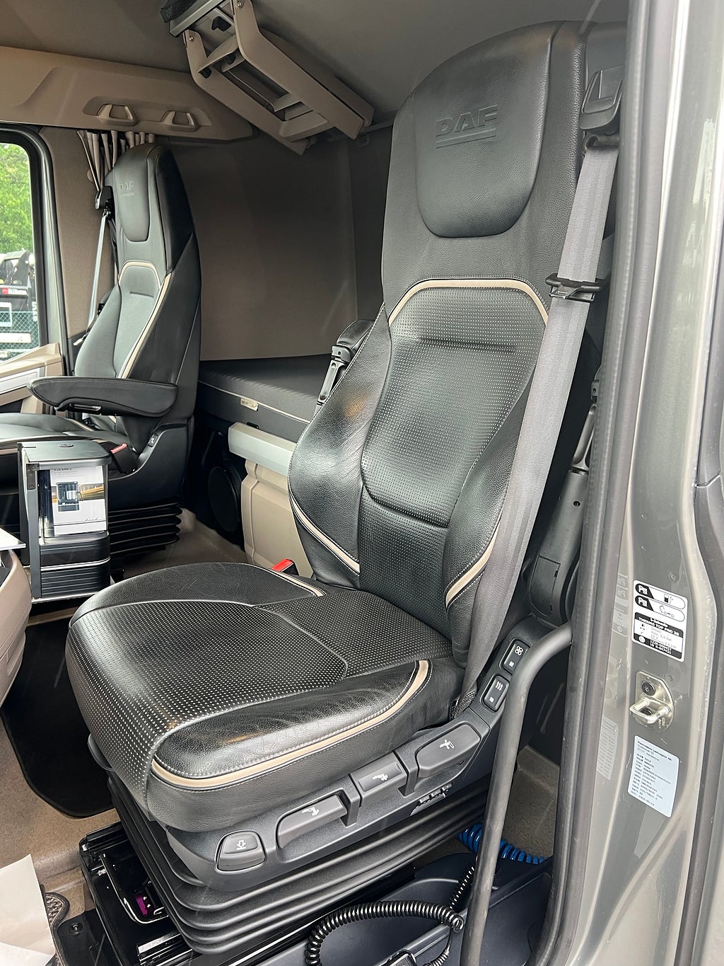 DAF XG+ 530 4x2 TMA Bil MaxiSign Online & Verdegro