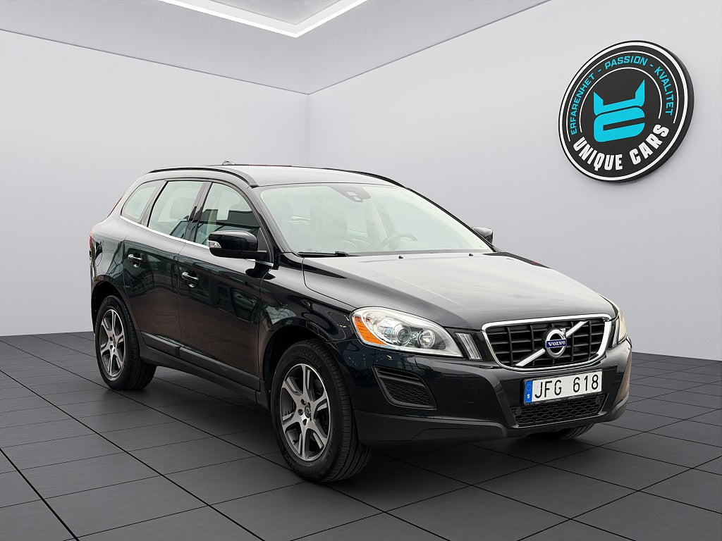 Volvo XC60 D4| 163hk | Momentum| Dragkrok| Läder 