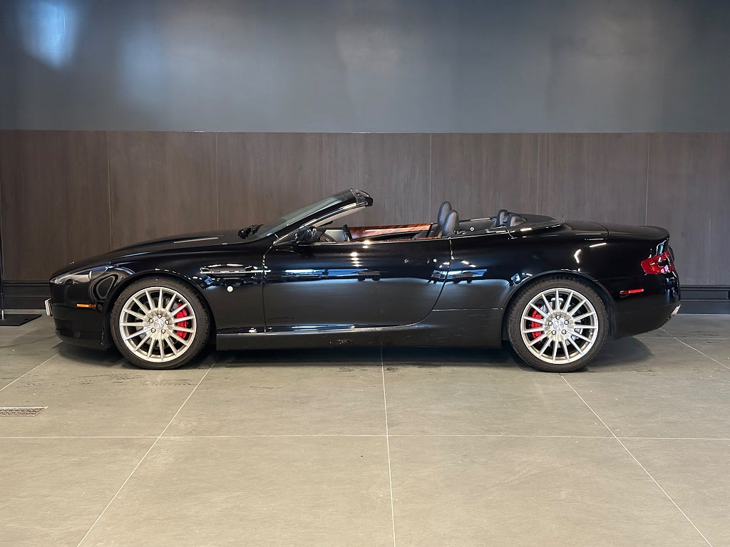 Aston Martin DB9 Volante 5.9 V12, 2480 Mil