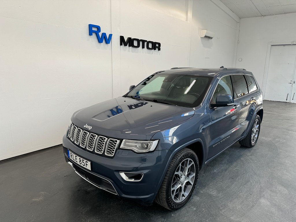 Jeep Grand Cherokee 3.0 V6 CRD 4WD 250hk Pano Drag B-kamera