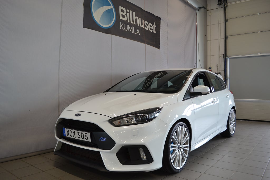Ford Focus RS AWD Navi Manuell Recaro Eu6 350hk