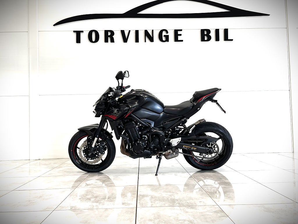 Kawasaki Z900 Akrapovic Euro 4
