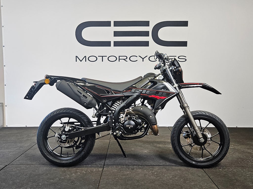 Rieju Rieju MRT SM Black Edition 