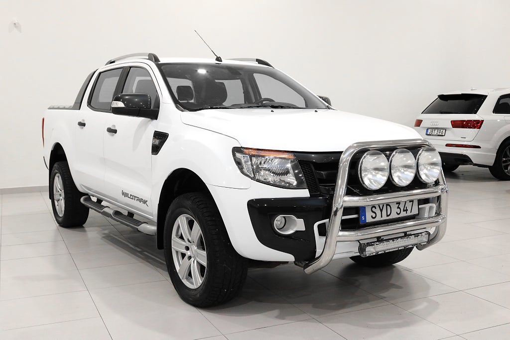 Ford ranger Dubbelhytt 3.2 TDCi 4x4 SelectShift/ Värmare / Flaklock