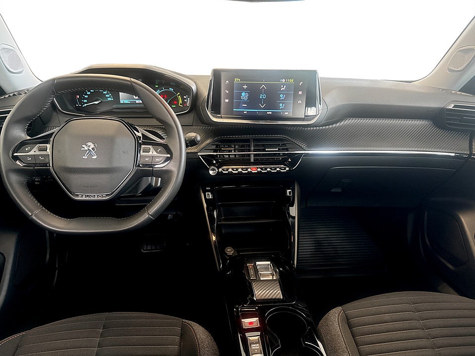Bild på Peugeot E-2008 Active Pack 136hk Aut - CARPLAY, KEYLESS, BACKSENSORER